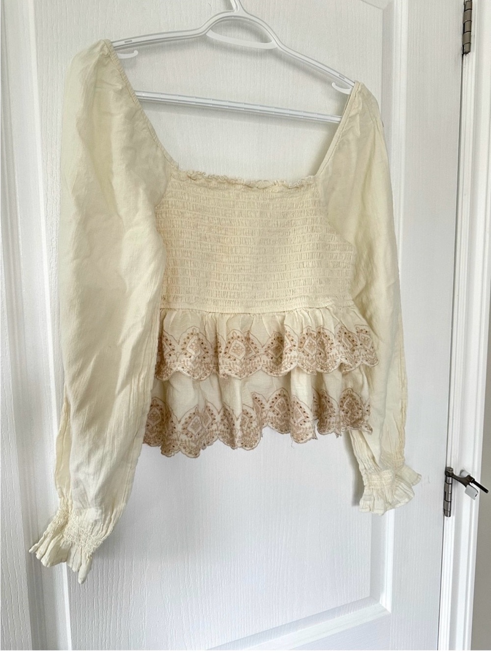 Cream Smocked Square-Neck Lace Peplum Peasant Top Puff Sleeve Boho Cottagecore